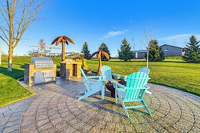 Lakefront Gem: Grills & Fire Pit in Dent