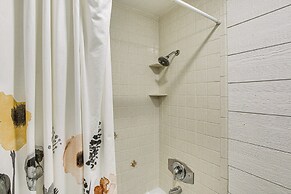 Family Home w/ Games & Fenced Yard in South Ogden