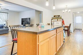 Near Skiing: Serene Harrison Retreat w/ Fire Pit