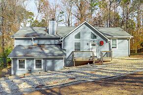 Home w/ Grill & Games - 17 Mi to Lakepointe Sports