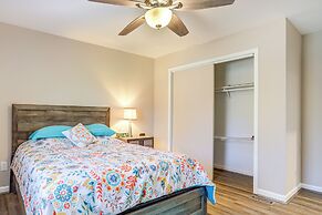 Home w/ Grill & Games - 17 Mi to Lakepointe Sports