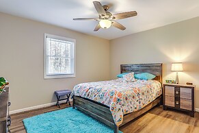 Home w/ Grill & Games - 17 Mi to Lakepointe Sports