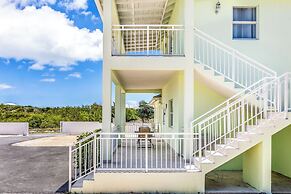 Chalk Sound Jungle Oasis Apartments