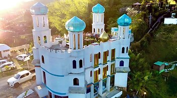 Hotel y Termales Castillo del Lago