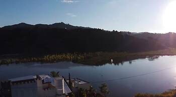 Hotel y Termales Castillo del Lago