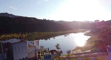 Hotel y Termales Castillo del Lago