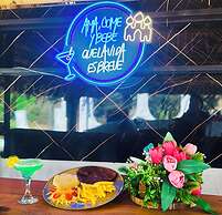 Hotel y Termales Castillo del Lago