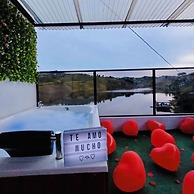 Hotel y Termales Castillo del Lago