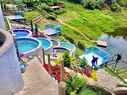 Hotel y Termales Castillo del Lago