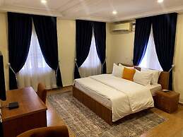 GHS APARTMENT LTD