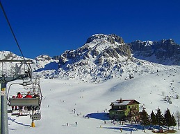 Vista d Oro Palma Apt 21