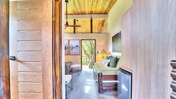 Conga Boutique Hotel