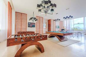 Península Beachfront Residences