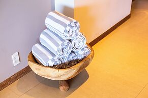 Península Beachfront Residences