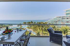 Península Beachfront Residences