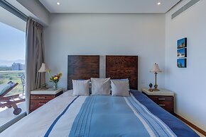 Península Beachfront Residences