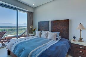 Península Beachfront Residences