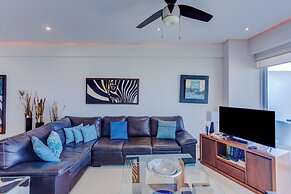 Península Beachfront Residences