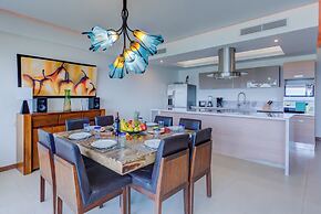 Península Beachfront Residences