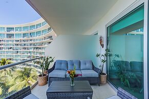 Península Beachfront Residences