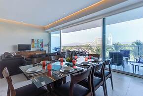 Marítima Beachfront Playa Flamingos