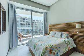 Marítima Beachfront Playa Flamingos