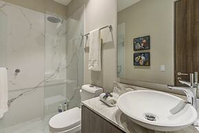 Marítima Beachfront Playa Flamingos