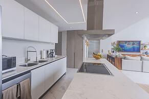 Marítima Beachfront Playa Flamingos