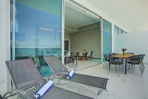 Marítima Beachfront Playa Flamingos