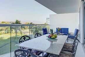 Marítima Beachfront Playa Flamingos