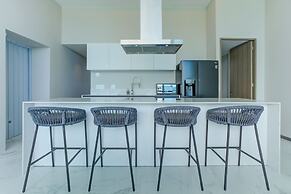 Marítima Beachfront Playa Flamingos