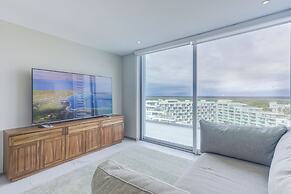 Marítima Beachfront Playa Flamingos