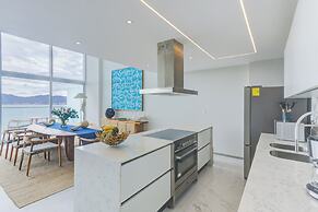 Marítima Beachfront Playa Flamingos