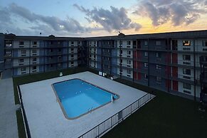 Ramada By Wyndham Kenner/New Orleans Airport South
