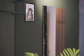 JUNGLE No5 Boutique Hotel - Stuttgart City-Center
