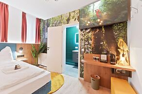 JUNGLE No5 Boutique Hotel - Stuttgart City-Center
