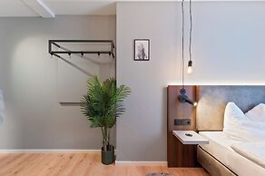 JUNGLE No5 Boutique Hotel - Stuttgart City-Center