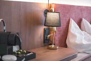 JUNGLE No5 Boutique Hotel - Stuttgart City-Center