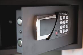 JUNGLE No5 Boutique Hotel - Stuttgart City-Center