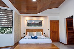 El Barranco Galapagos