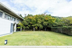 Kansai Seminar House