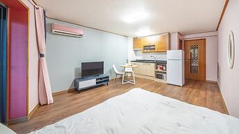 Ganghwado Maniggolstay Pension