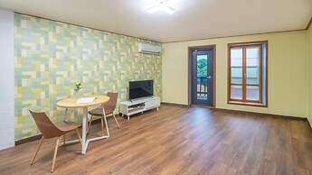 Ganghwado Maniggolstay Pension