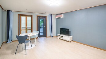 Ganghwado Maniggolstay Pension