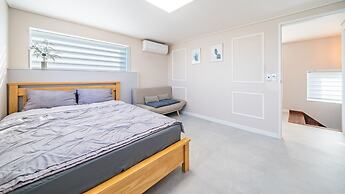 Namhae Yujane Pension