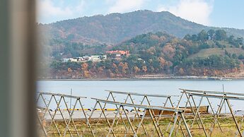 Namhae Yujane Pension