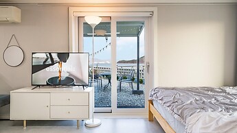 Namhae Yujane Pension