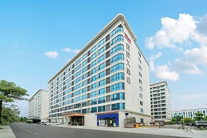 Yizhi X Hotel - Guangzhou Baiyun Airport