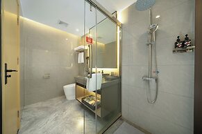 Yizhi X Hotel - Guangzhou Baiyun Airport