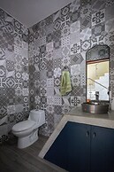 New Family-Friendly Poolside Escape